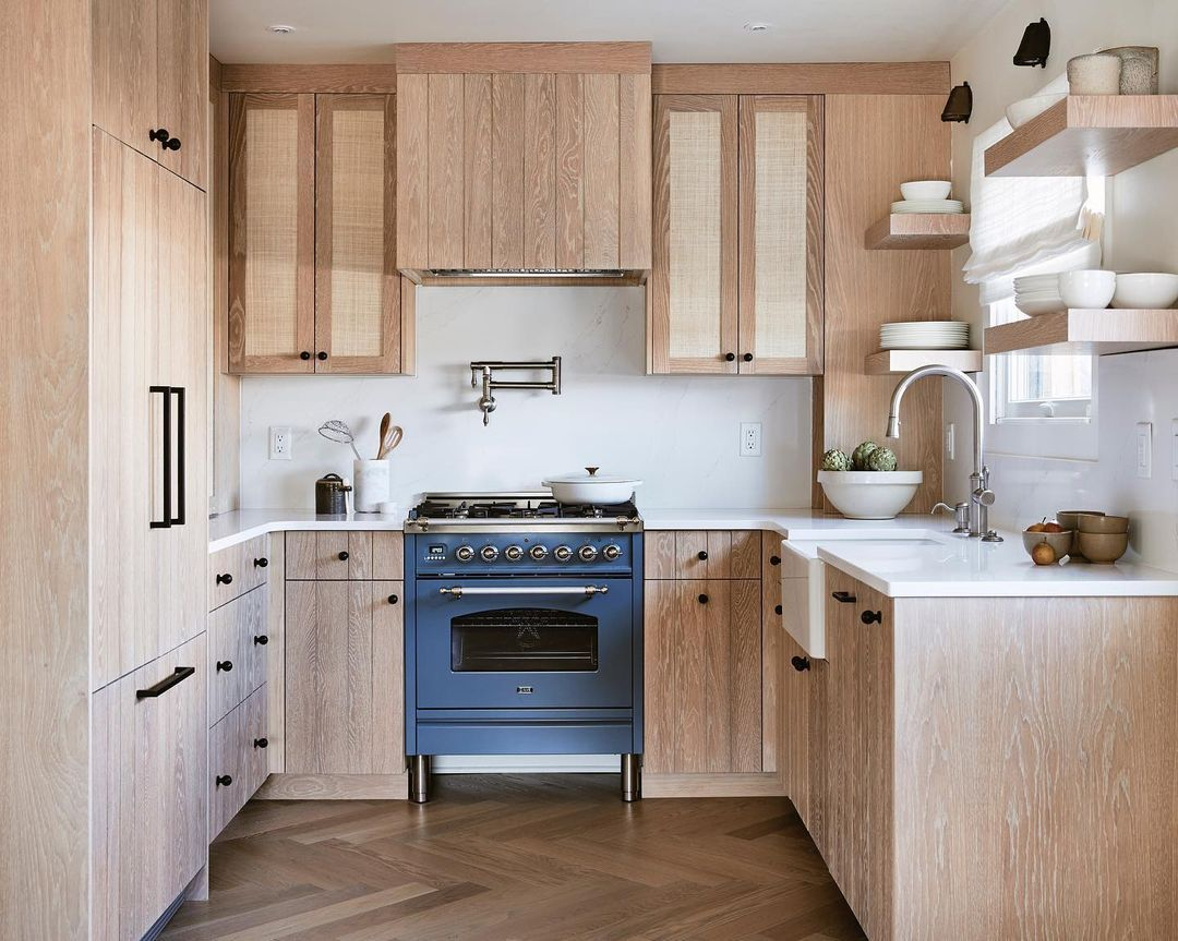 Small Kitchen Cabinets for Small Kitchen Design Ideas