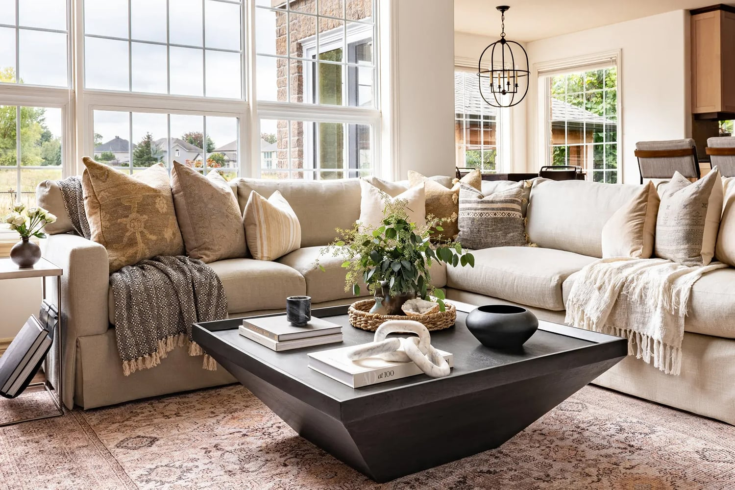 32 Cozy Home Ideas For Every Room for How To Improve House Design In Open Floor Plans
