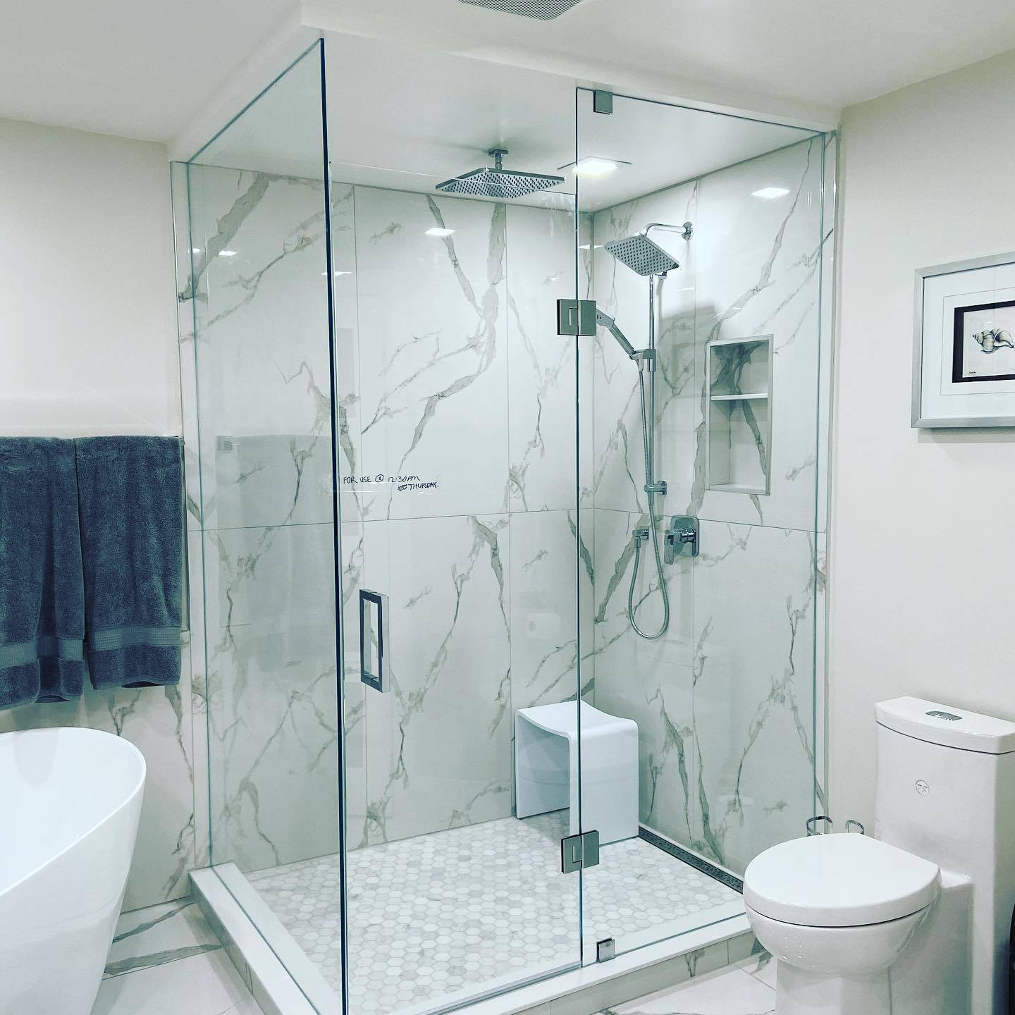 Frameless Glass Shower Panels Custom Fully Frameless Shower Screen for Walk In Shower For Small Spaces