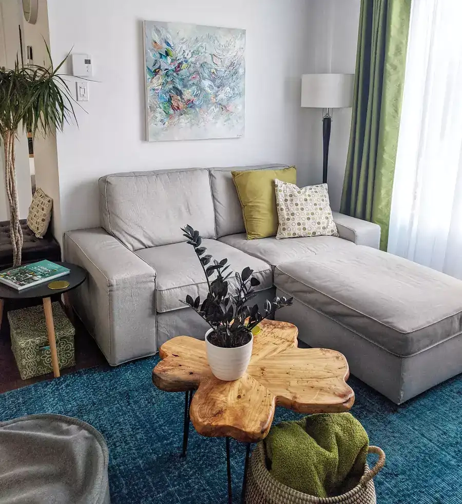 How To Arrange Furniture In A Small Living Room? 7 Expert Steps for How To Arrange Color Scheme